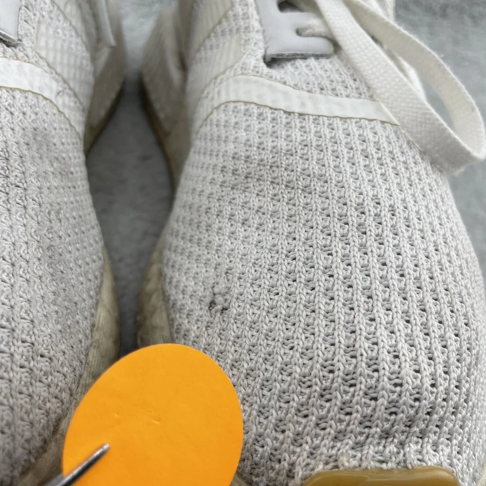 Adidas NMD R1 Running Shoe Mens 8.5 White Jogging Sportswear Athleisure Training